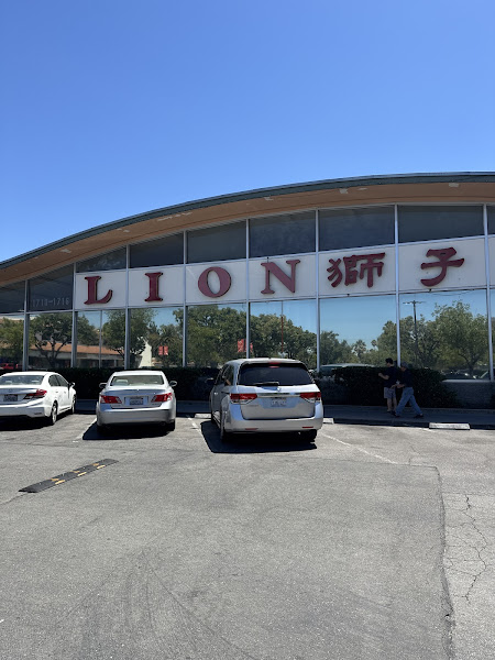 Lion Supermarket 4