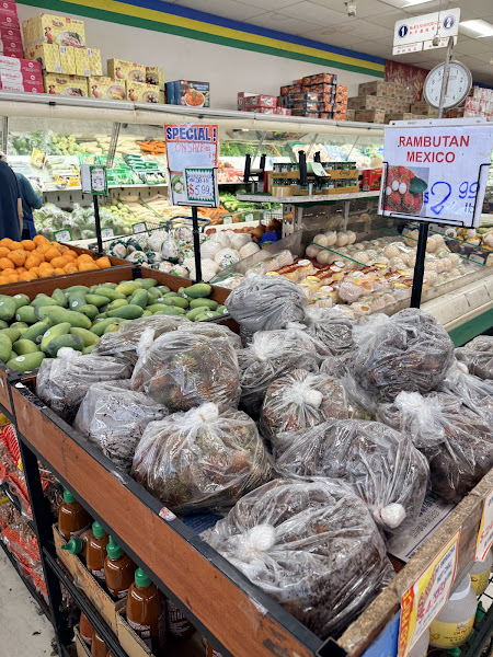 McKee Seafood Supermarket 2