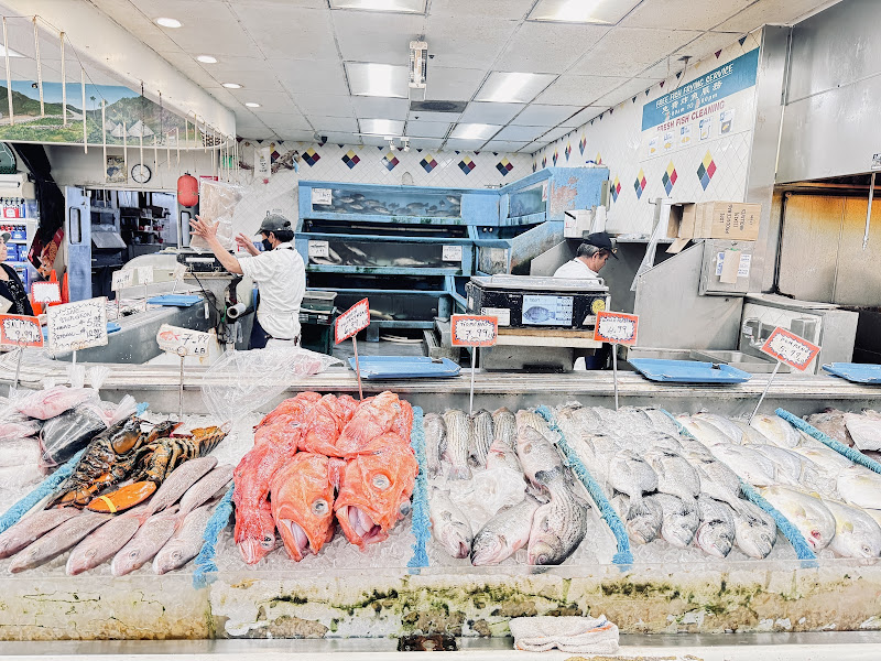McKee Seafood Supermarket 4