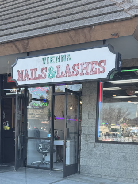 Vienna Nail And lashes 3