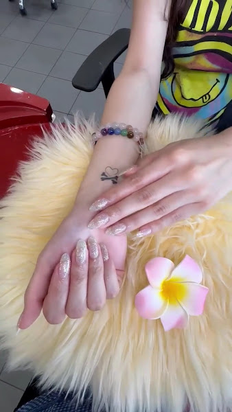 Apple Nails & Spa 2