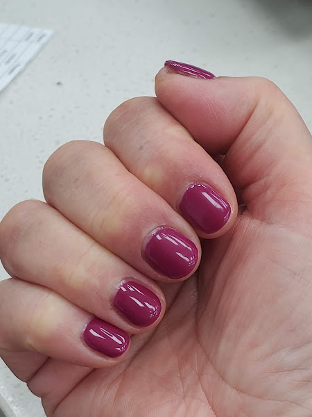 Eclipse Nail Bar 2