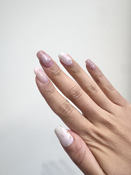 Blanc Nailworks 2