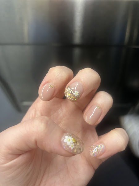 Blanc Nailworks 3