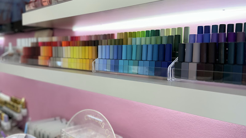 Top Coat Nail Bar 1