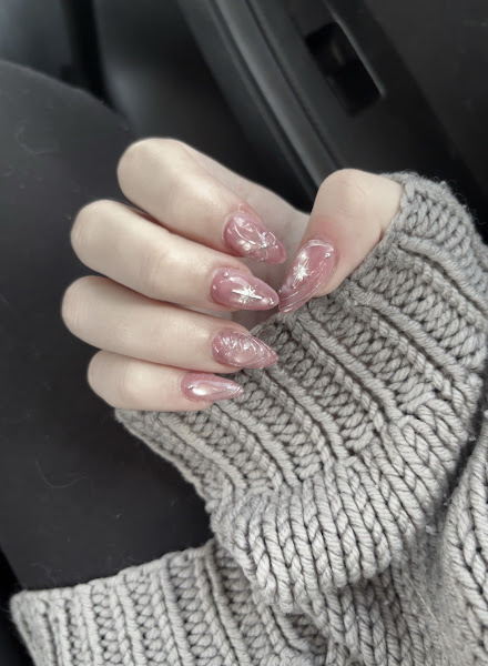 NÜ NAILS 4