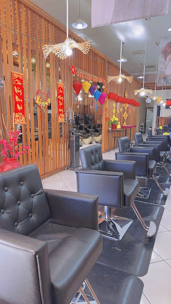 Happy Salon Hair & Nails 3