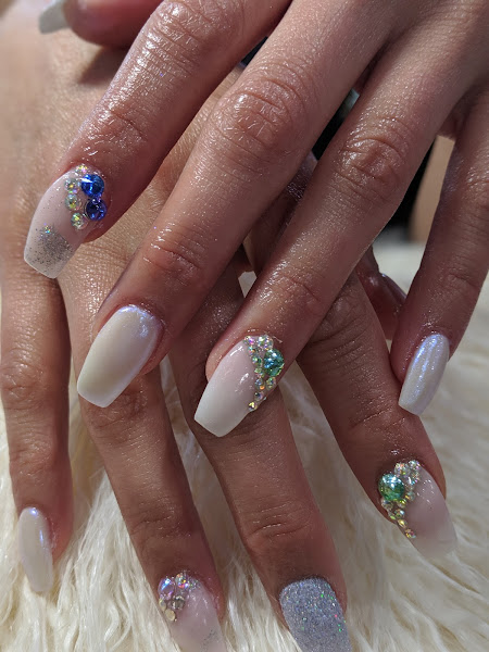 Polished Salon 3