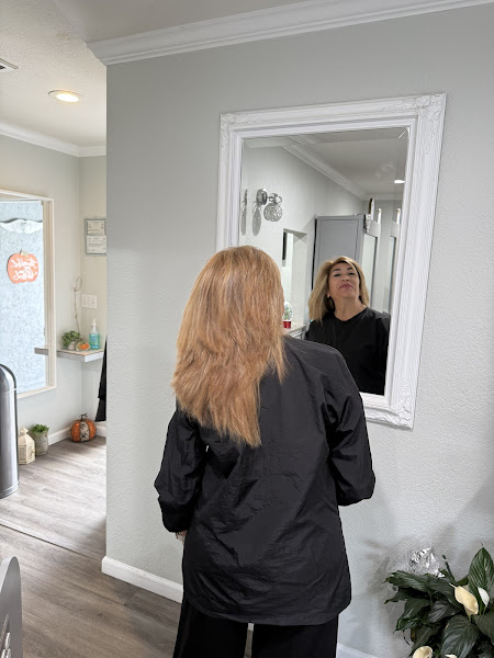 Nana's Hair Salon and Spa 3