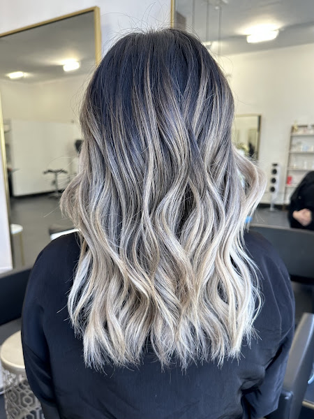 Elysian Hair Studio (Hair By Lily) 3