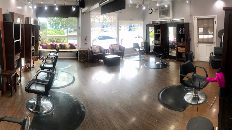 Divine Hair Lounge
