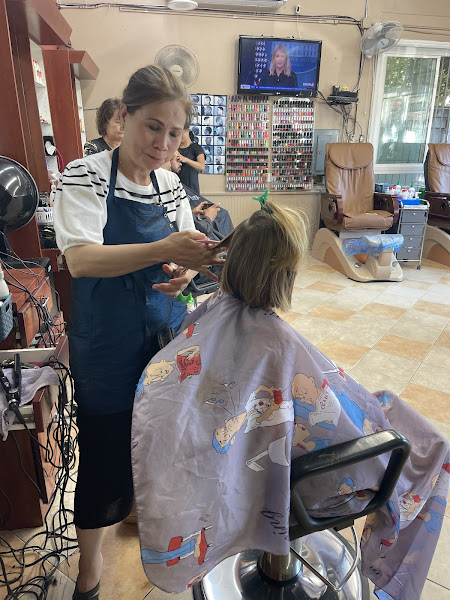 Tina's Beauty & Barber 4