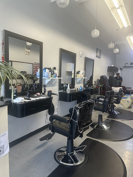 Anette’s Hair Salon 2