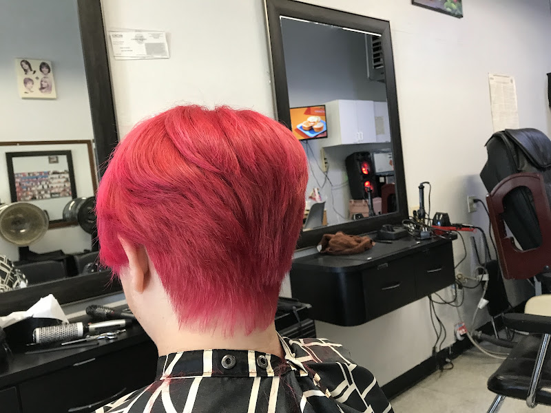 Anette’s Hair Salon 4