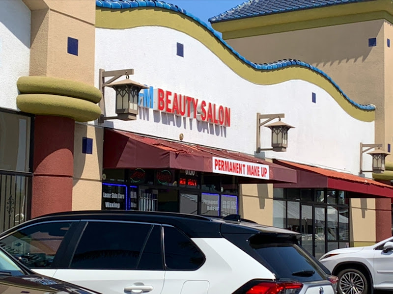 HM beauty salon 1