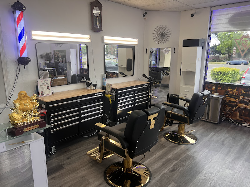 Fancy Beauty and Barber 3
