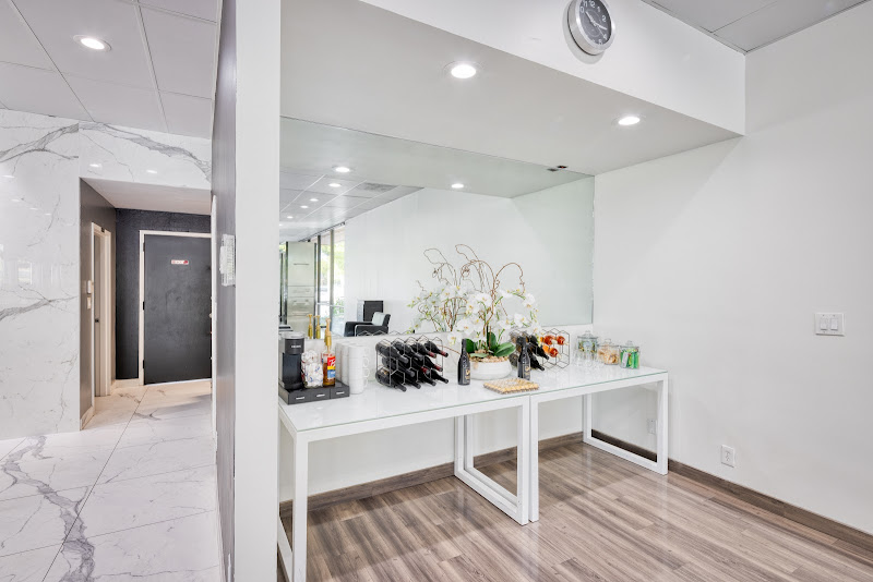 Dollhouse Salon 2