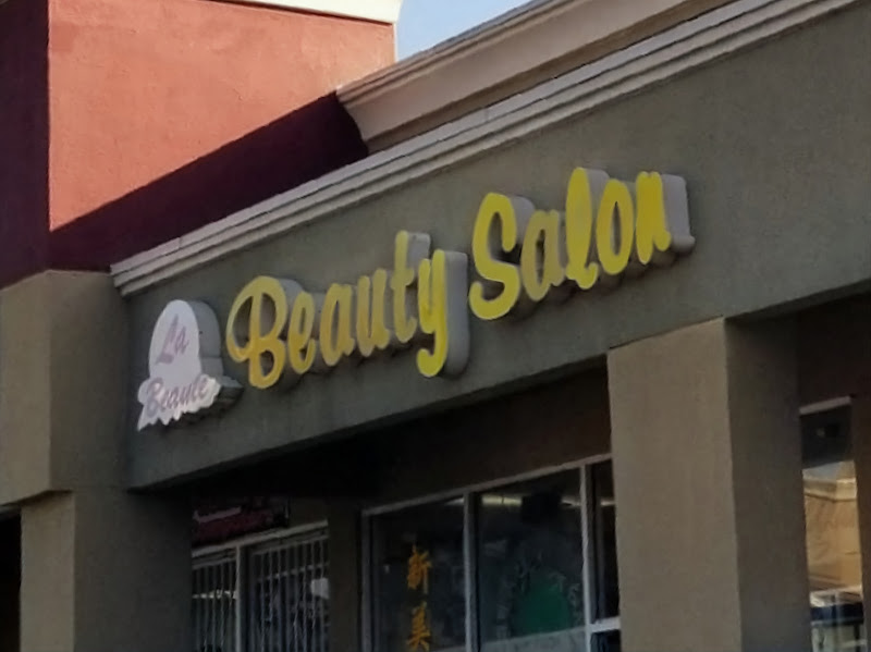 La Beaute Beauty Salon 2