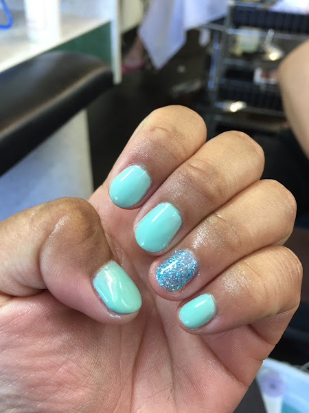 High Tech Beauty Salon 1