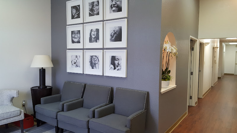 Kim Dental Center 3