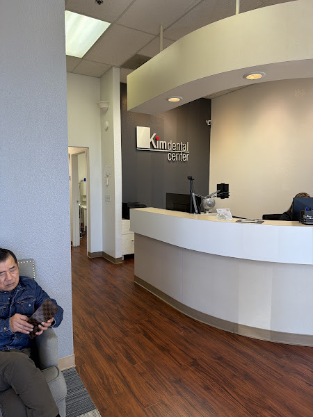 Kim Dental Center 4