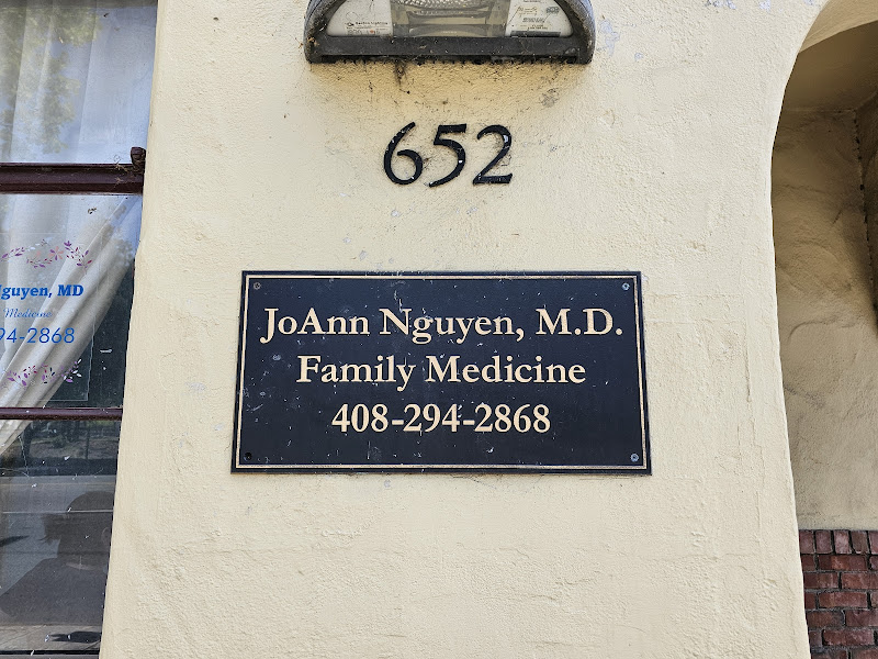 JoAnn Nguyen 4