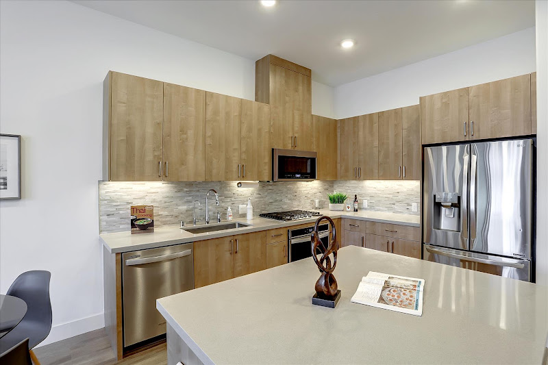 Homes By Cinny Residential and Commercial Real Estate Agents in San Jose CA | BEST REALTOR