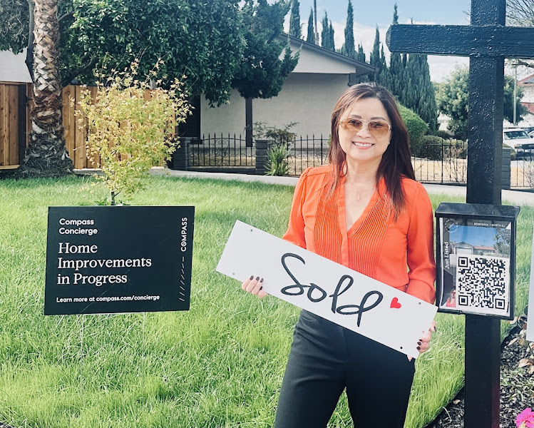 Loann Tran,REALTOR®, DRE#01202236, Compass 3