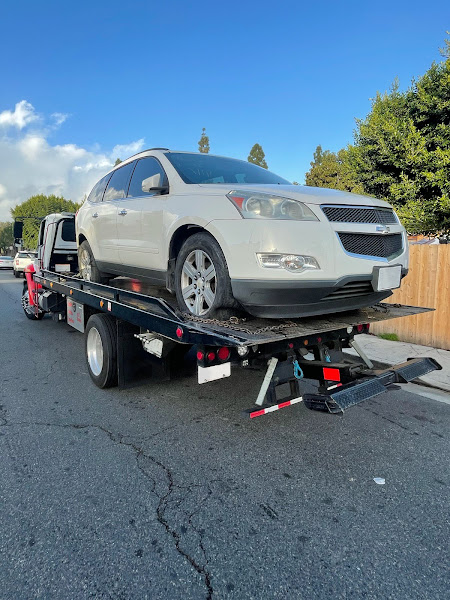 B.B Auto & Tow 4