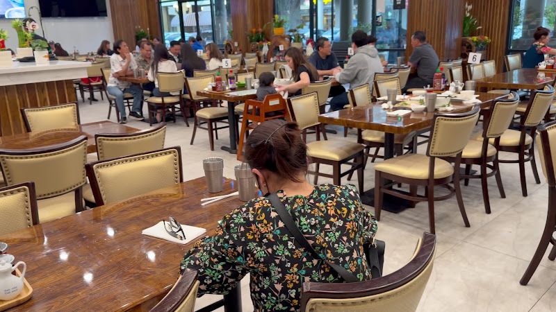 Tân Định Restaurant 2