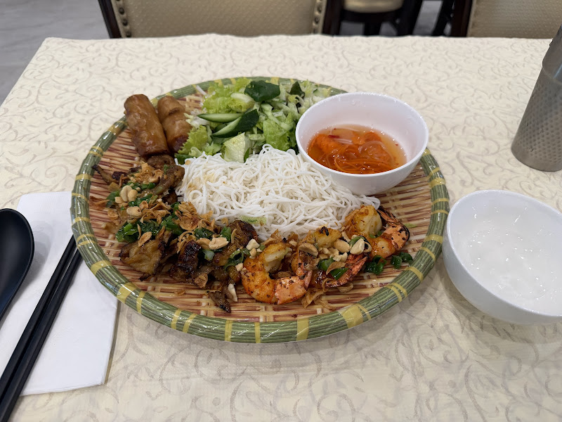 Tân Định Restaurant 3