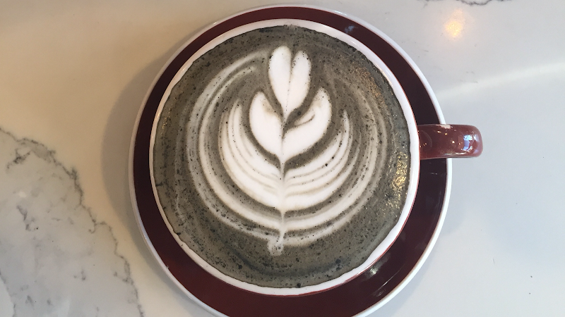 Yeganeh Bakery and Kafe Unik 4