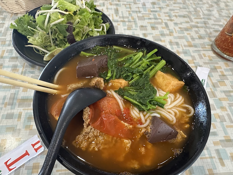 Lá Xanh Restaurant 4
