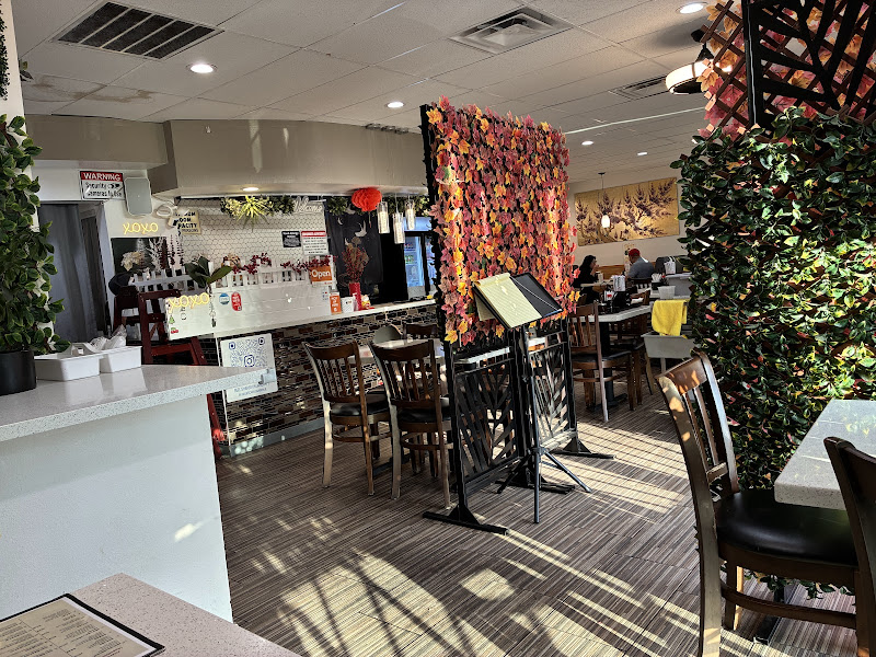 Hue Kitchen 3