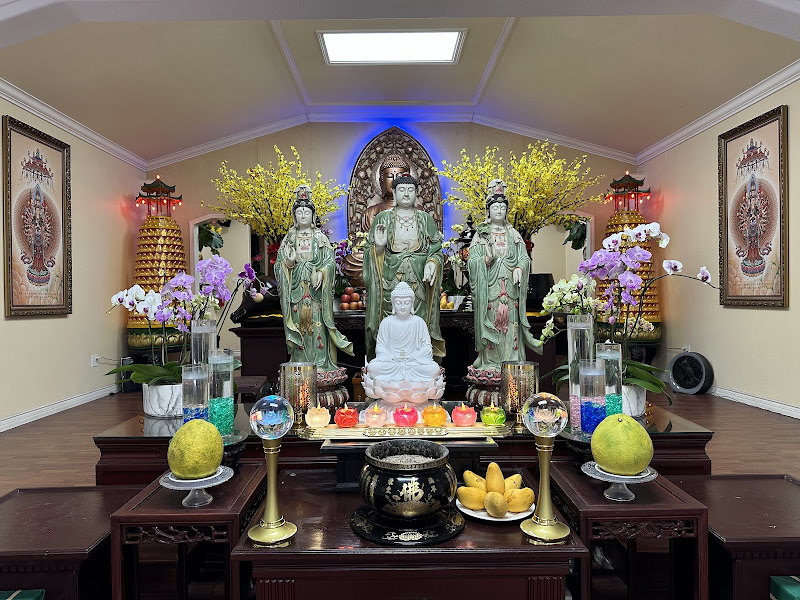 Pho Da Buddhist Temple 4