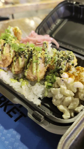 FAKA'S Island Grill 2