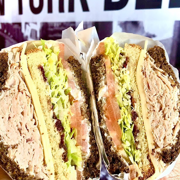 New York Slice Deli 3