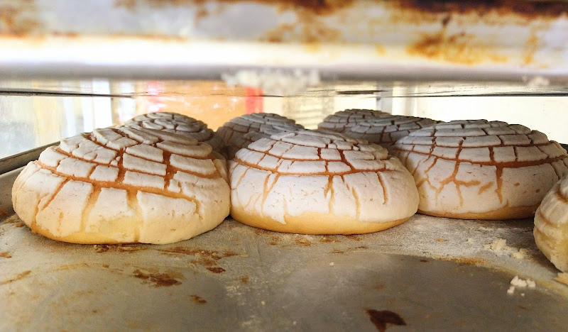 Chelo's Bakery 5