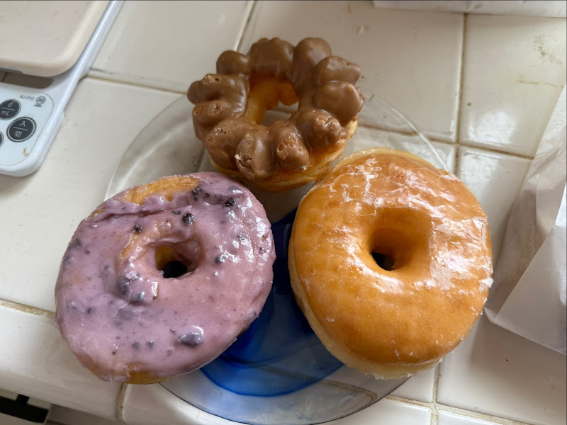 Luv’n Donuts 4