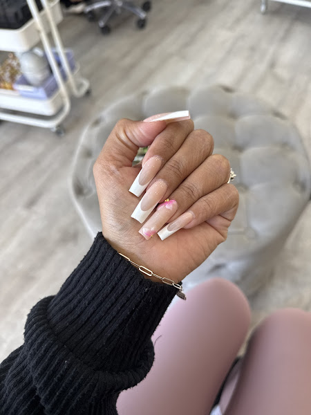 Nails blossom 3