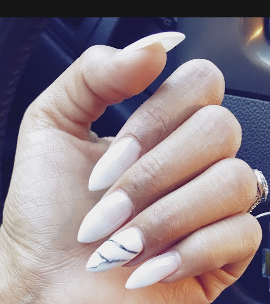 uno nails 3