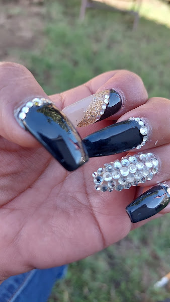 Nails Plus 2