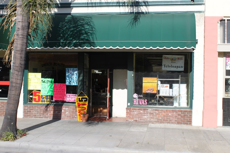 Unisex Beauty Salon 2