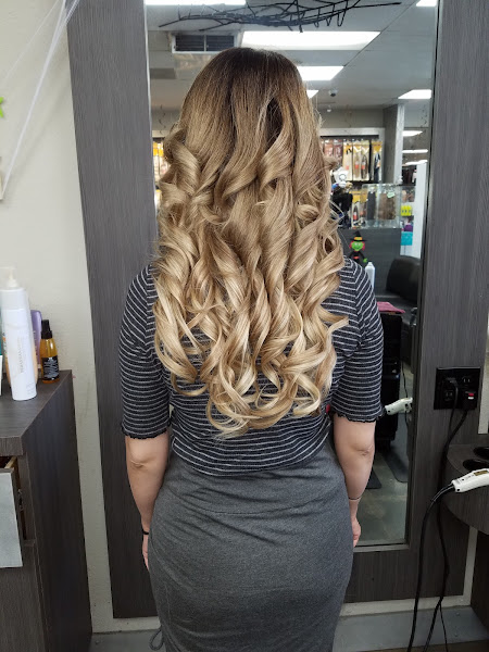 Tina's Beauty Salon & Supply 4