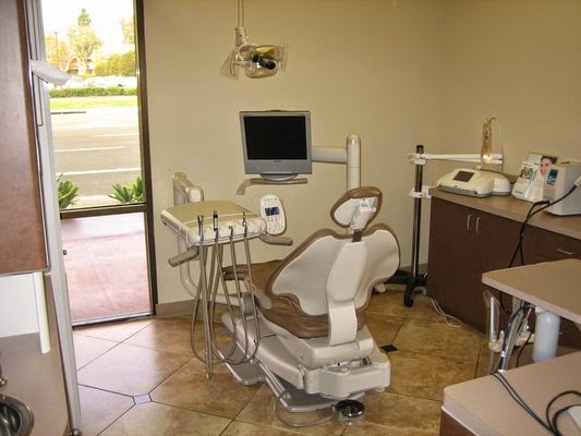 Dr Dich Lu - Healthy Smiles Dental Center 2