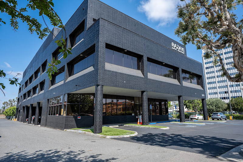 Razavi Law Group | Santa Ana Personal Injury & Employment Lawyers