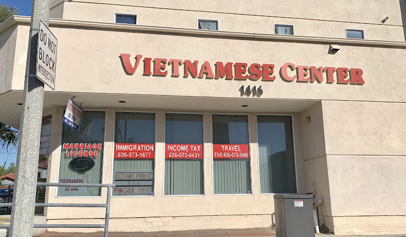 Vietnamese Center Travel 2