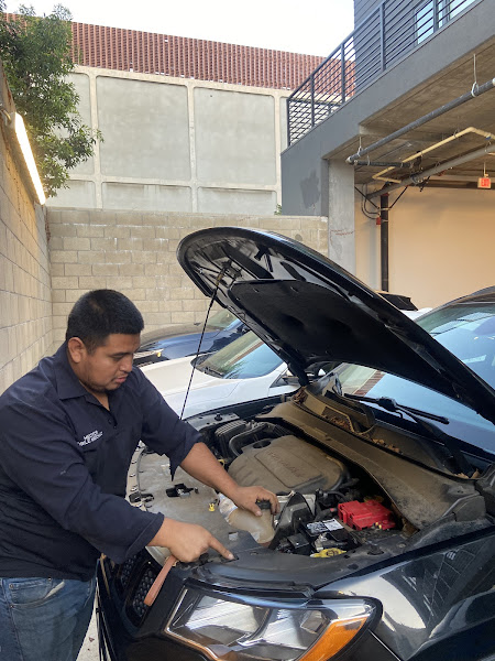 Héctor's Mobile Mechanic 2