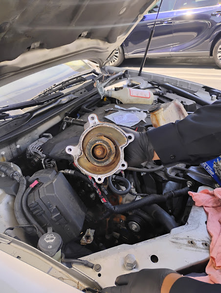 Héctor's Mobile Mechanic 5