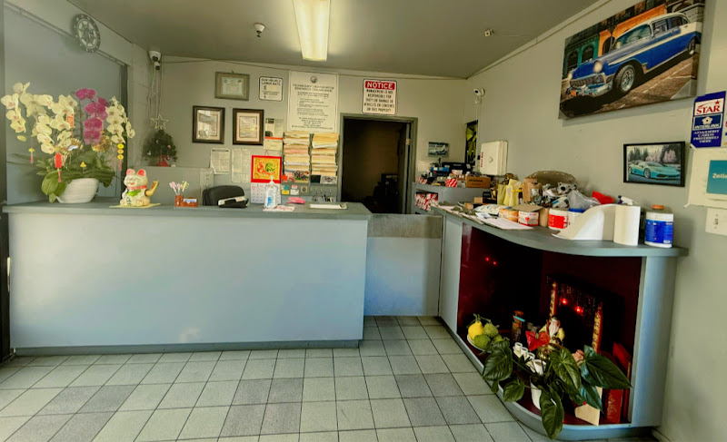 Frank's Computerized Auto Center 2